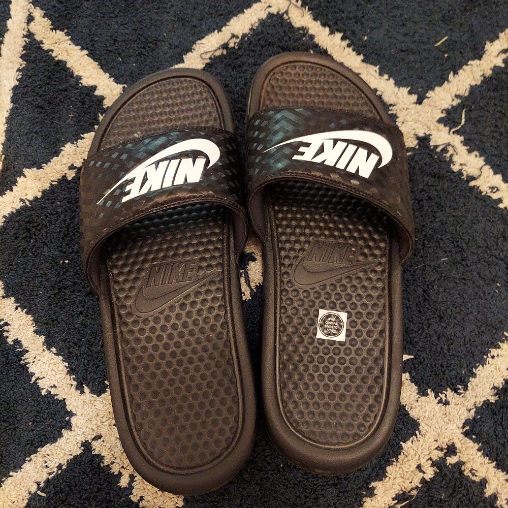 Nike JD Benassi Slides NWOT